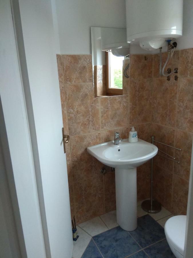 Apartman Marija カスタヴ エクステリア 写真
