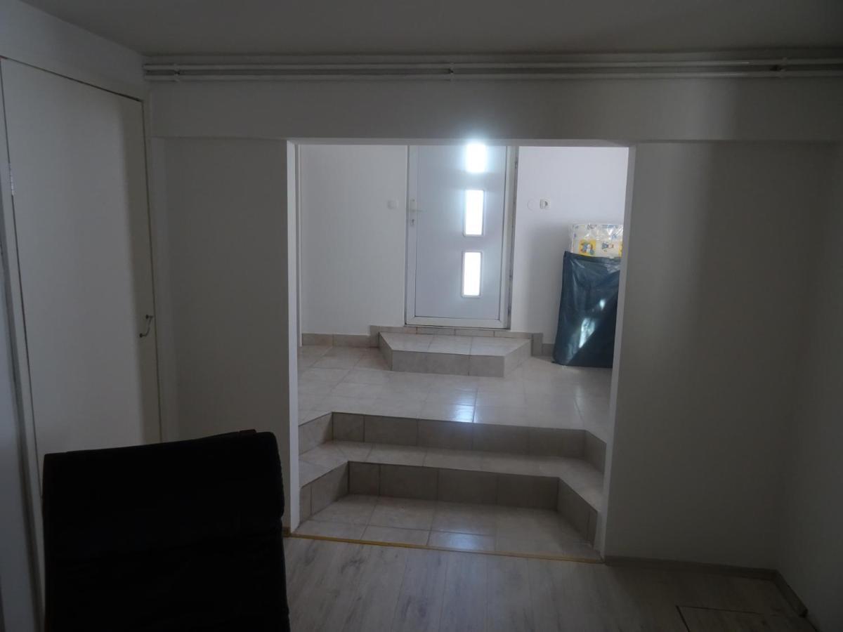 Apartman Marija カスタヴ エクステリア 写真