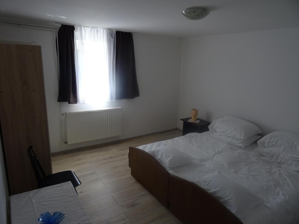 Apartman Marija カスタヴ エクステリア 写真
